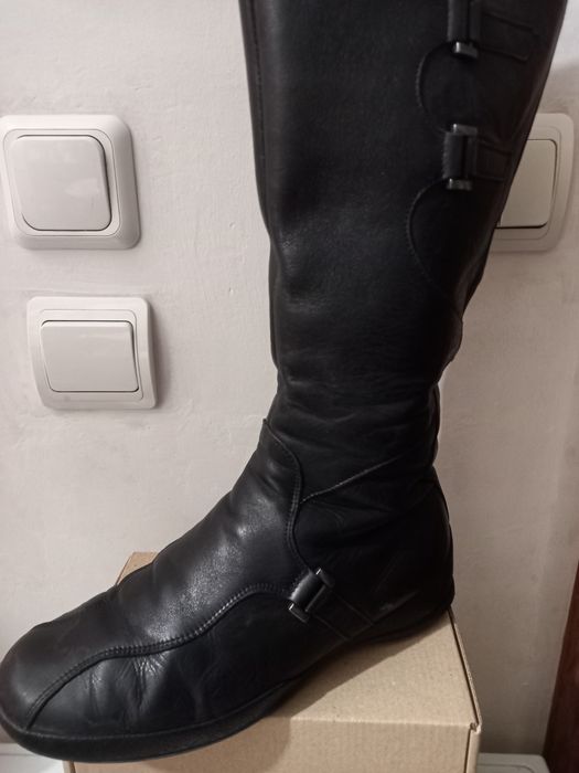 Сапоги женские Viko 39.