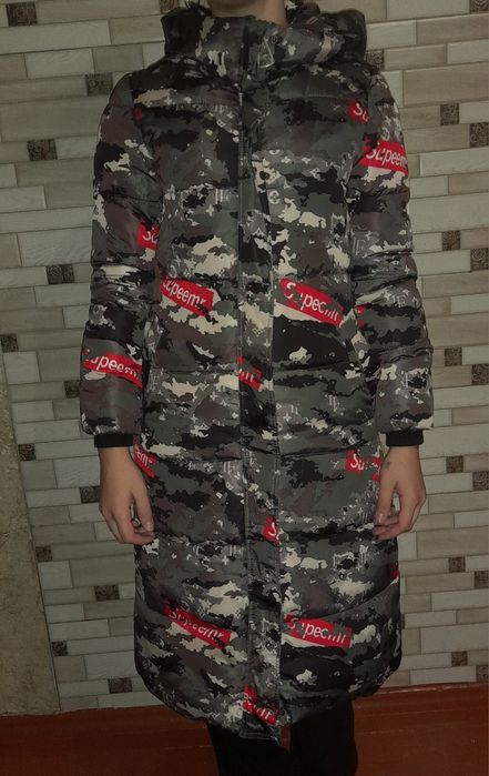 Пуховик зимовий жіночий