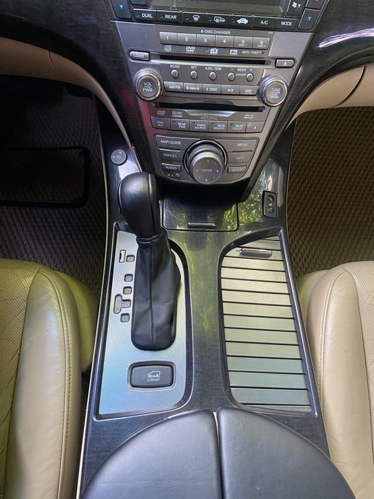 ACURA MDX 2-9900 у.е.