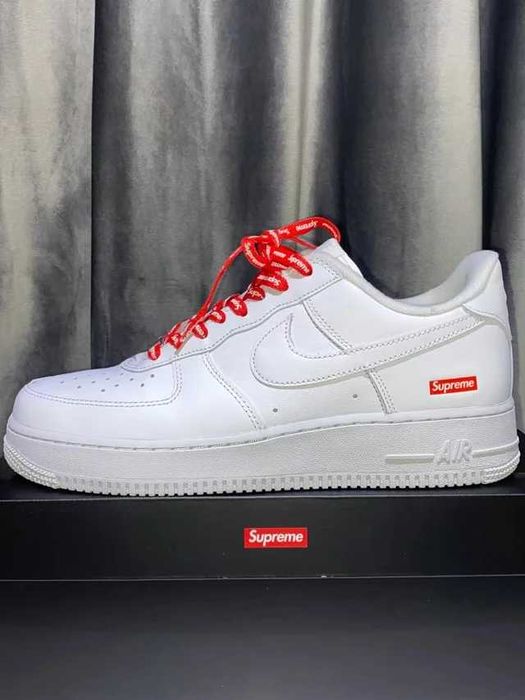 Nike Air Force 1 Low Supreme White R.38
