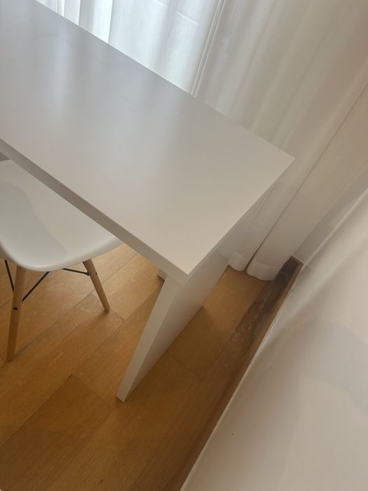 Mesa de secretária para 2 ou mais pessoas