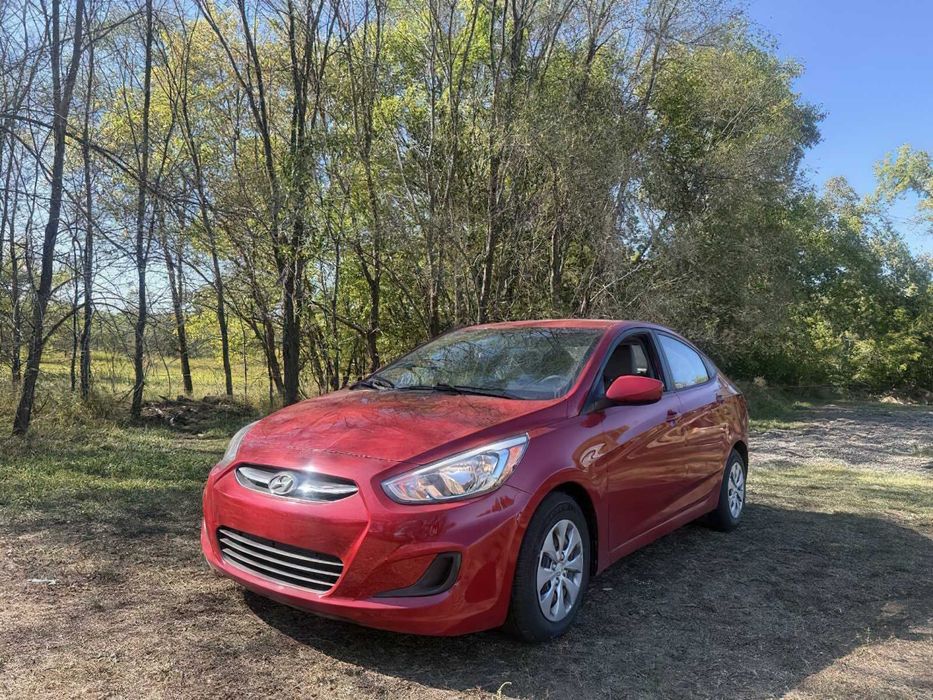 Hyundai Accent      2015