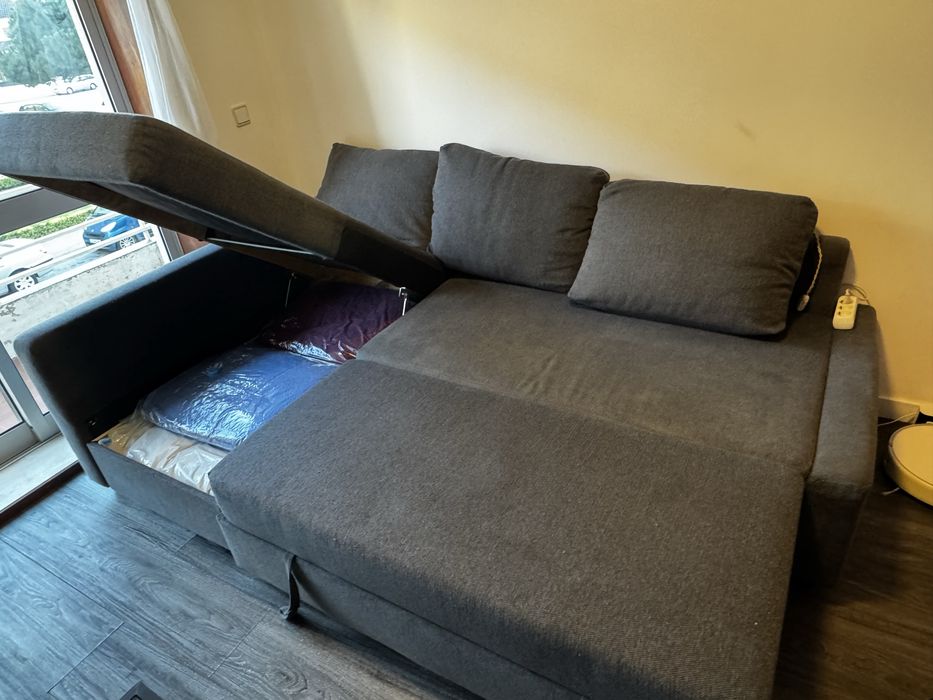 Sofá cama com chaise longue