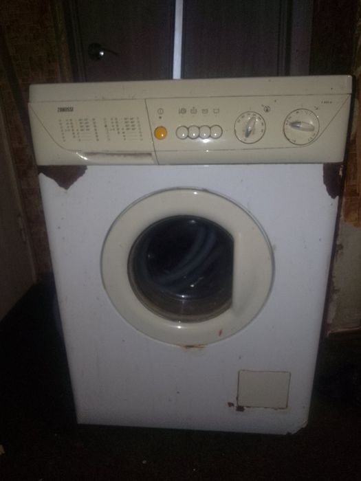 Пральна машина на запчастини Zanussi