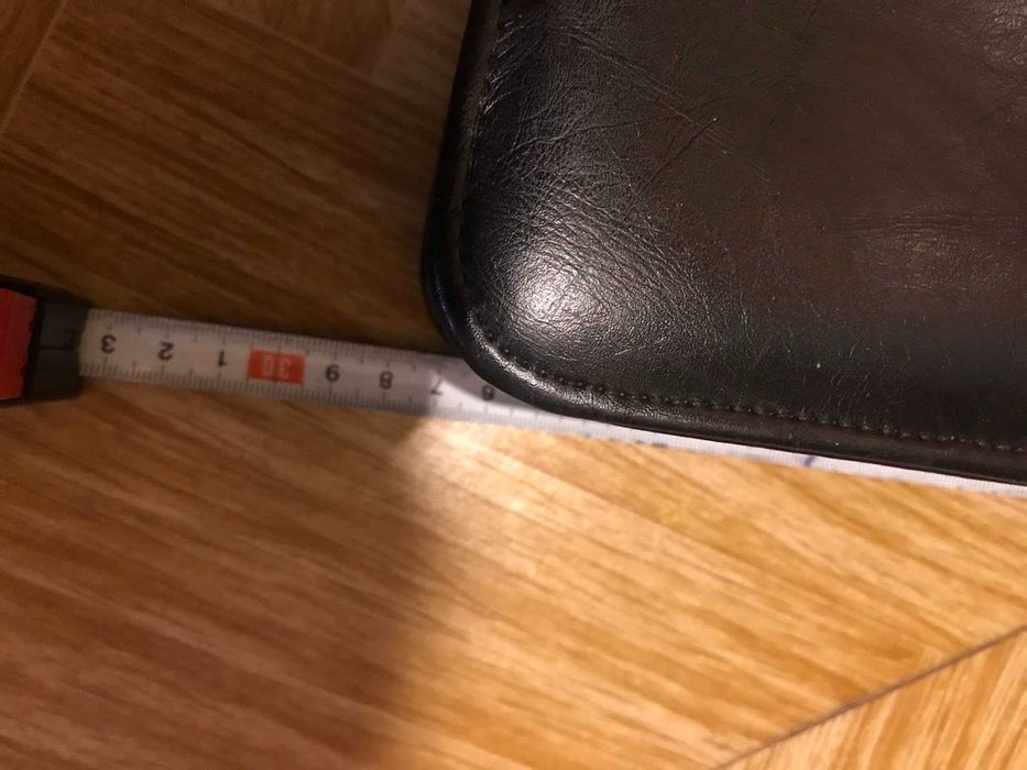 Продам кожаную женскую сумочку.