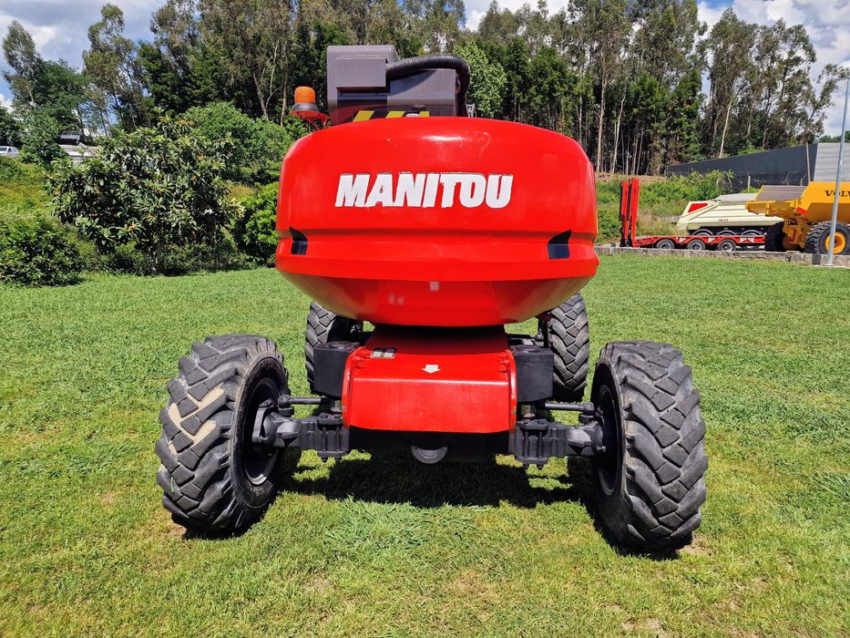 Plataforma elevatória manitou 16 m