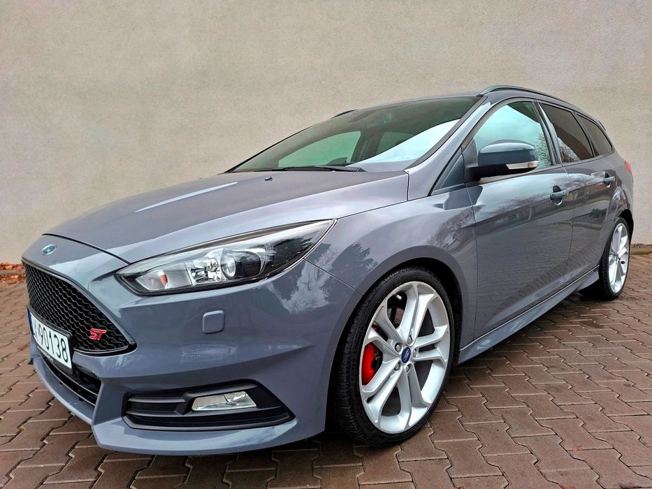 Ford Focus ST 2.0 TDCI 185KM * Seriwsowany * Bezwypadkowy * Recaro * Xenon * 2015