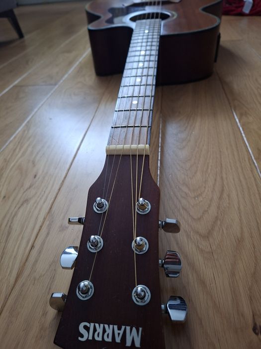 Gitara Marris j220 mc e