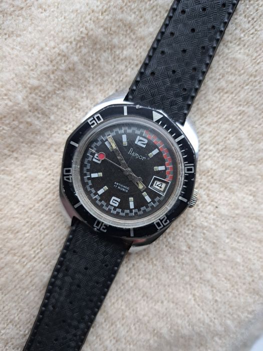 Diver Obrotowy bezel
