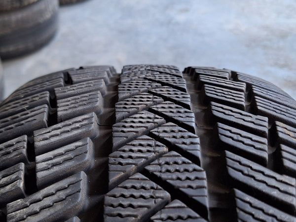 Pneus Vredestein Wintrac PRO+ 235/45 R20