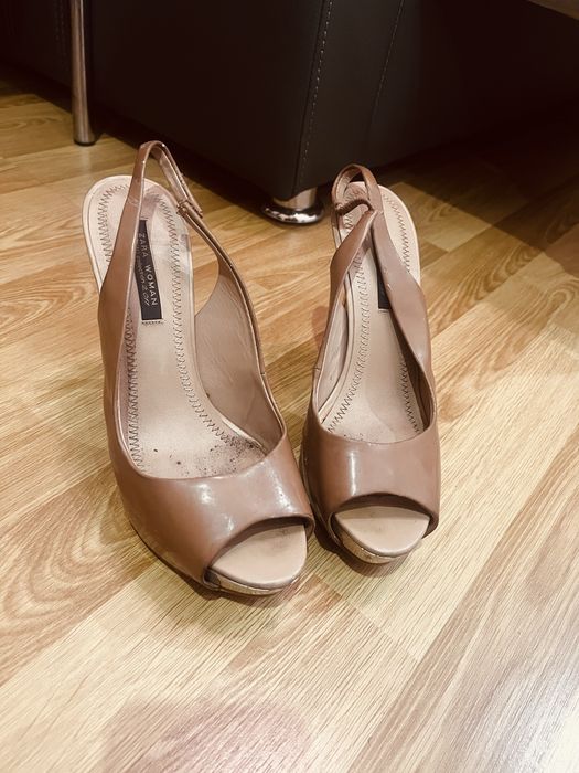 каблуки бежевые