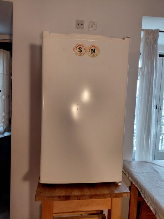 Frigorífico Jocel  médio