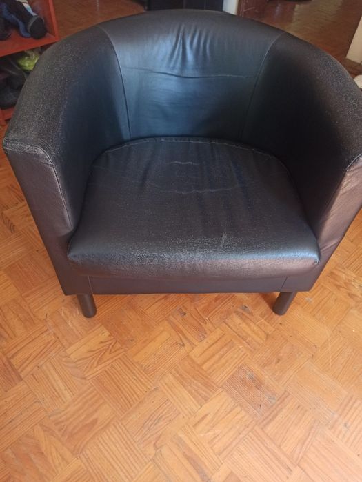 Poltrona IKEA preta