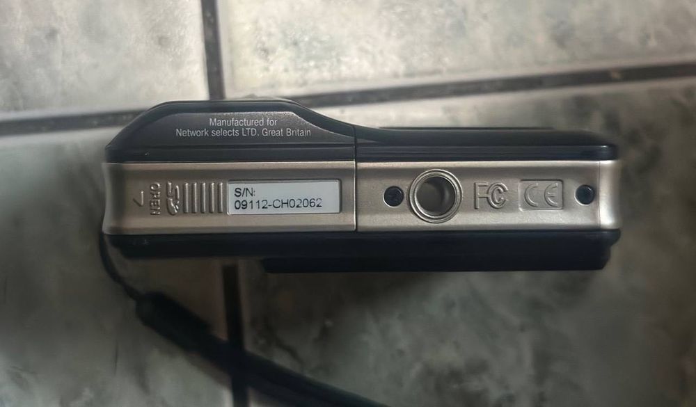 Ergo Миниатюрный цифровой фотоаппарат как новый Great Britain