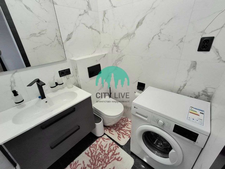 Оренда 2-кім квартири в ЦЕНТРІ, ПІДЗЕМНИЙ ПАРКІНГ (51)