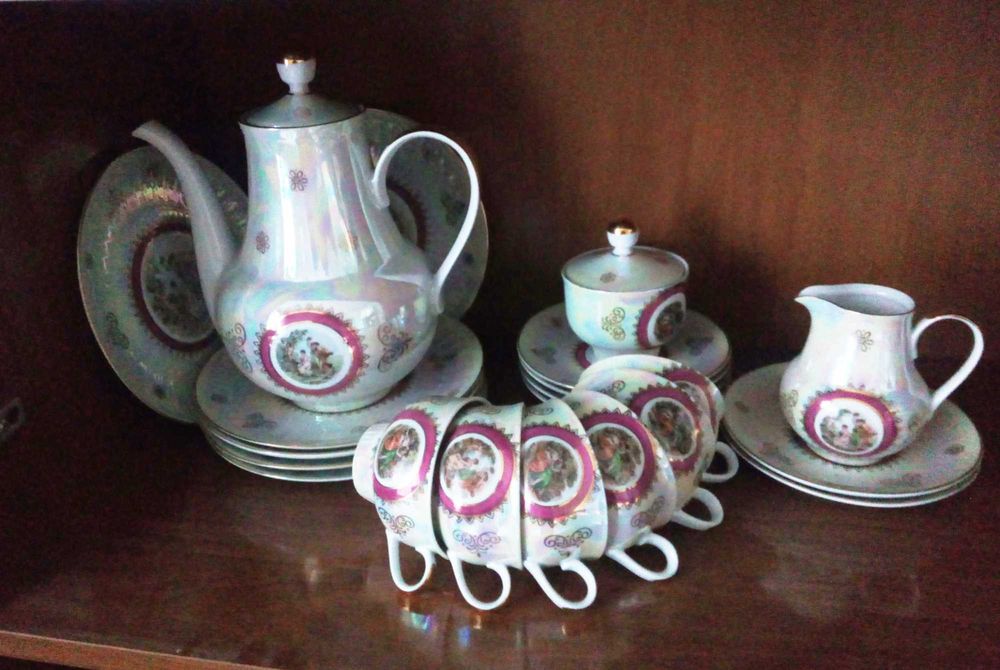 Чайний сервіз "Мадонна" у  відмінному стані