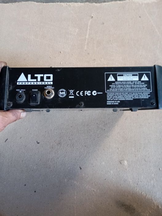 Микшерный пульт Alto Professional ZMX122FX