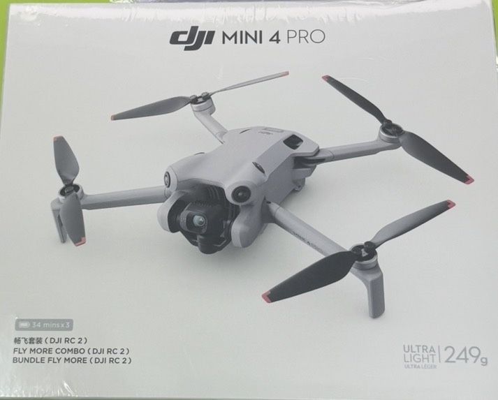 Новий DJI Mini 4 Fly More Combo