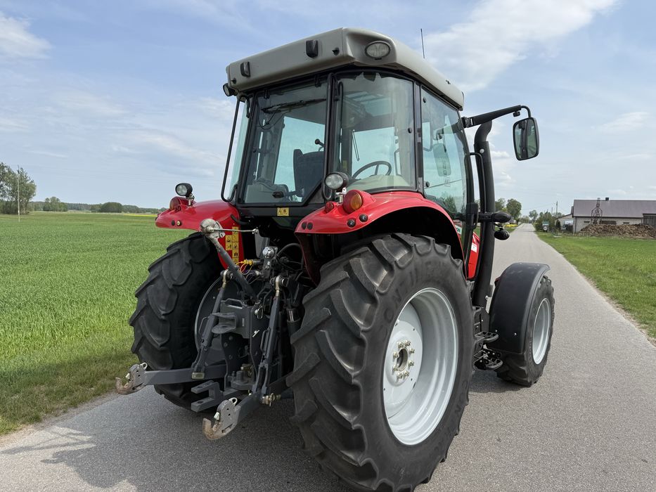 Massey Ferguson 5610 ,5611