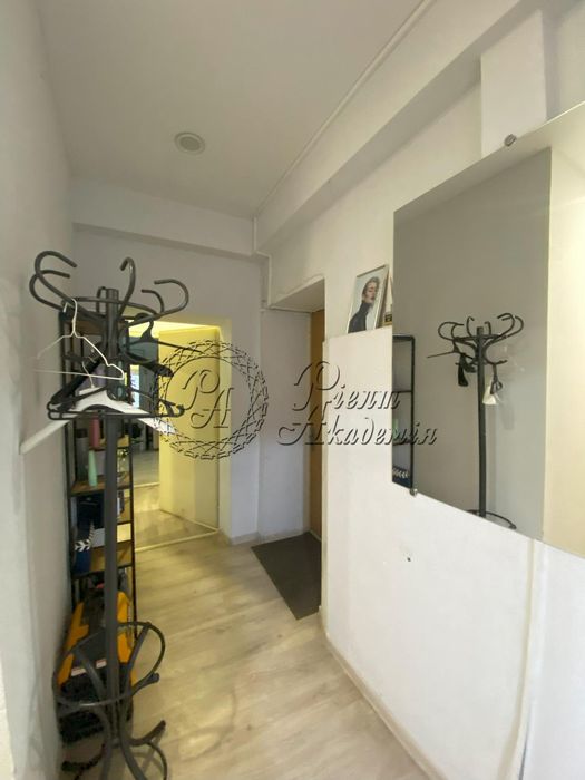 Центр 1 поверх з ремонтом. Золоті Ворота. Університет