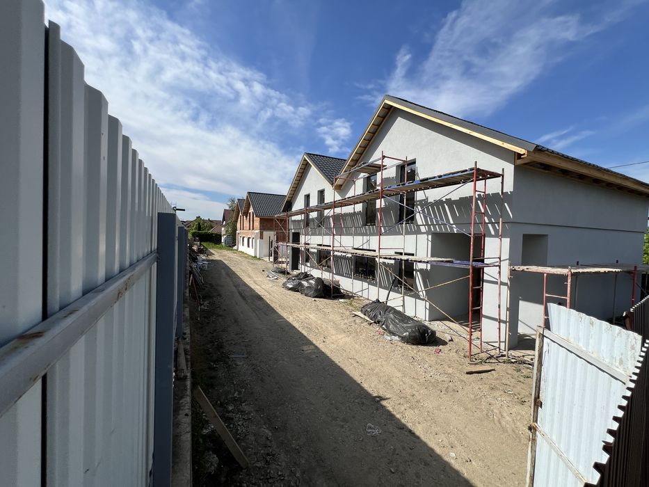 Продається будинок на Мальованці  - 10 хвилин від Центру