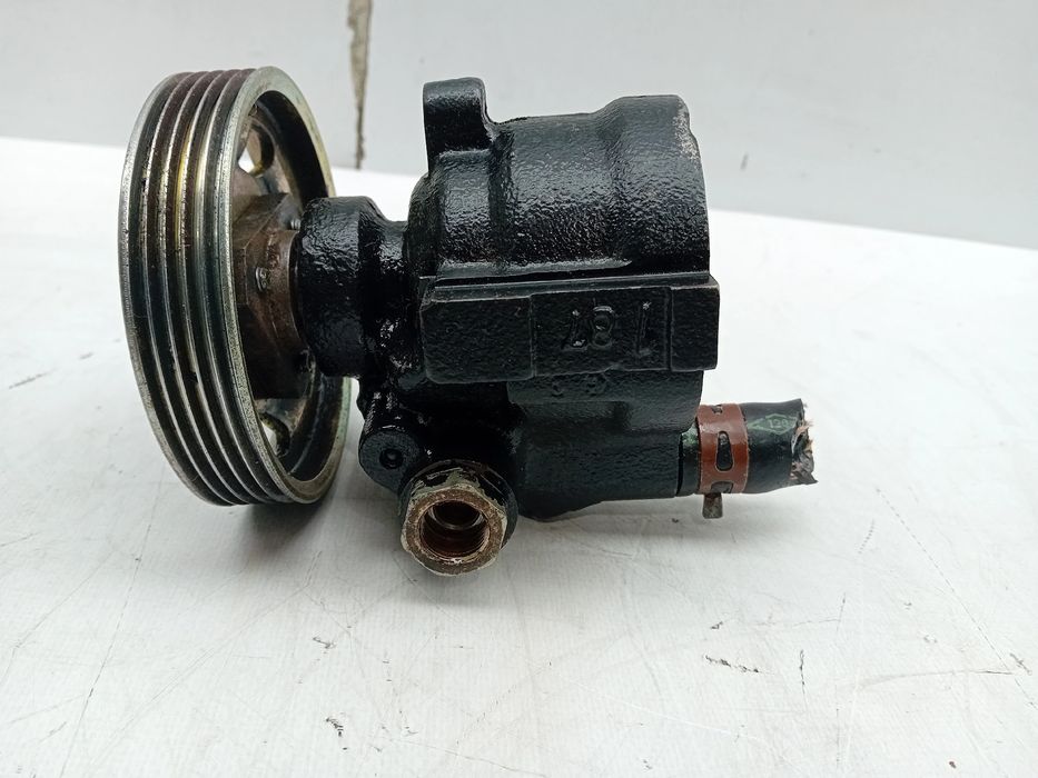 Bomba de direção RENAULT Clio II (BB0/1/2_, CB0/1/2_)