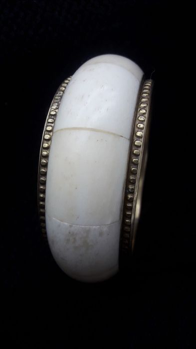 Винтажный брослет