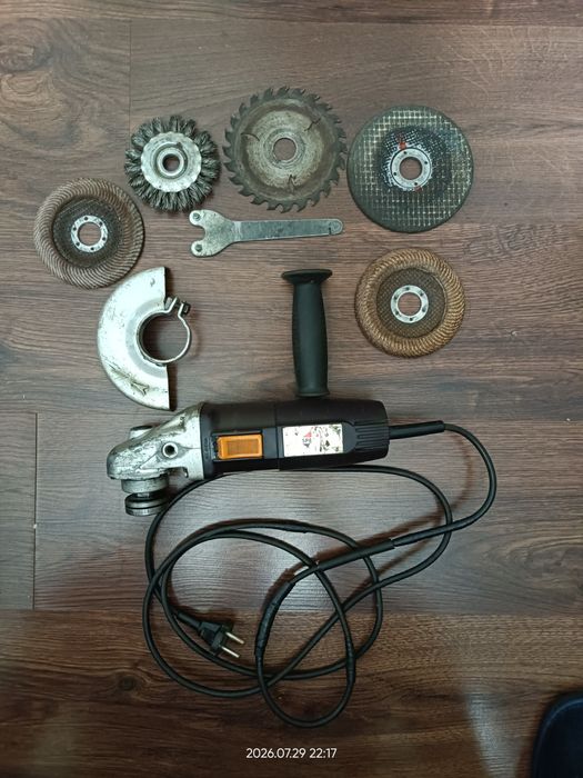 Болгарка  Sparky 125