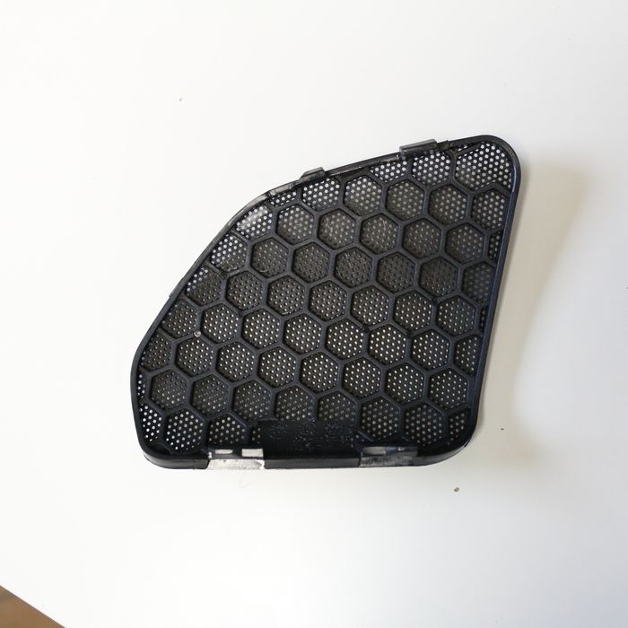 P211 Kratka obudowa głośnika Prawa 01-05 Honda Goldwing GL 1800