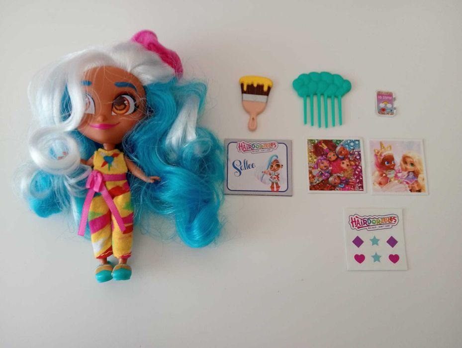 Boneca HAIRDORABLES -  Sk8r  Noah