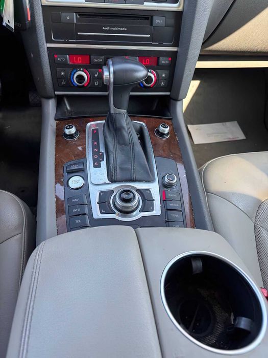 Audi Q7 quattro Premium Plus      2013