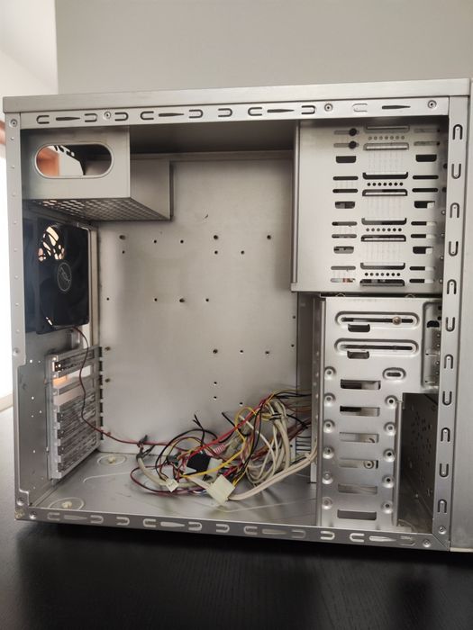 Caixa de computador ATX