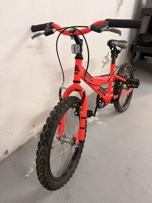 Bicicleta  Berg vermelha roda 26