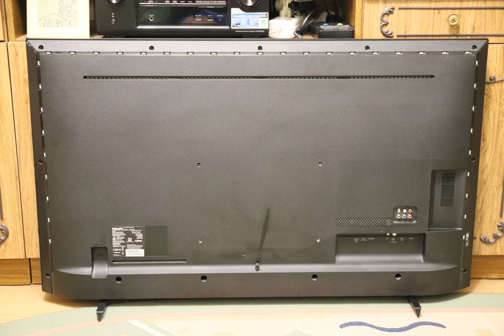 Philips   50PUS6704/12   50 дюймов