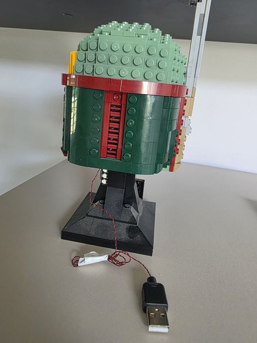 Lego Star Wars 75277 Hełm Boby Fetta podświetlenie LED głowa gwiezdne wojny boba fett z led