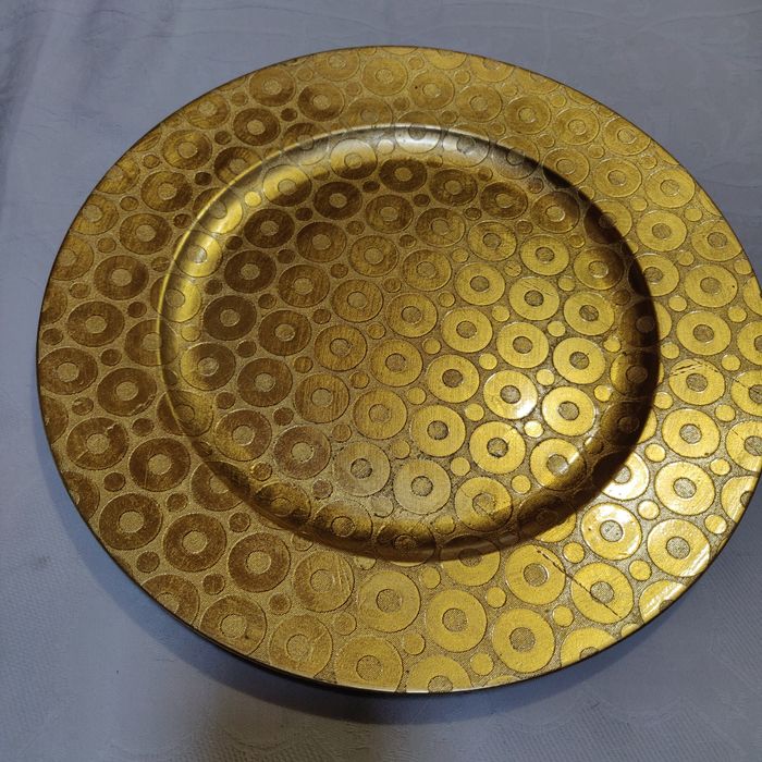 Decorative Plate443266933510656002