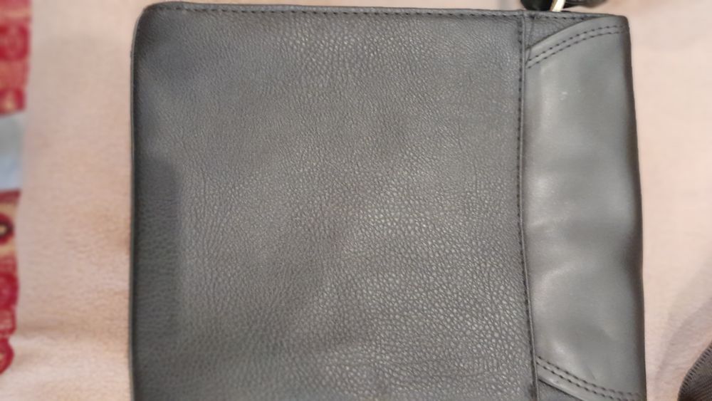 Продам чоловічу сумку Zefer