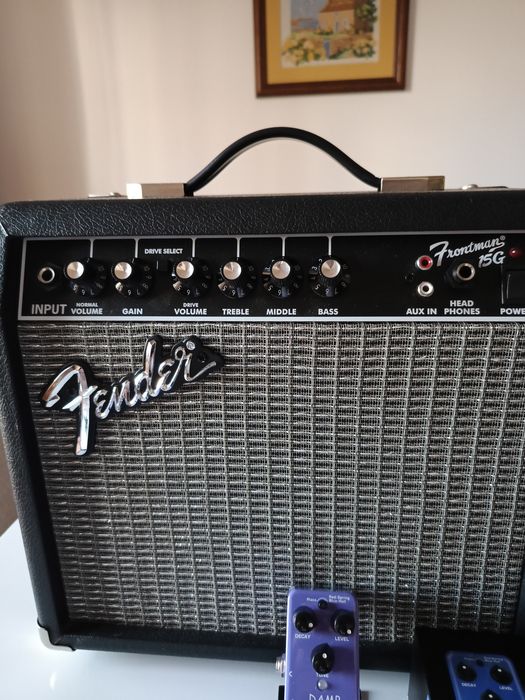 Amplificador Fender + pedal reverb