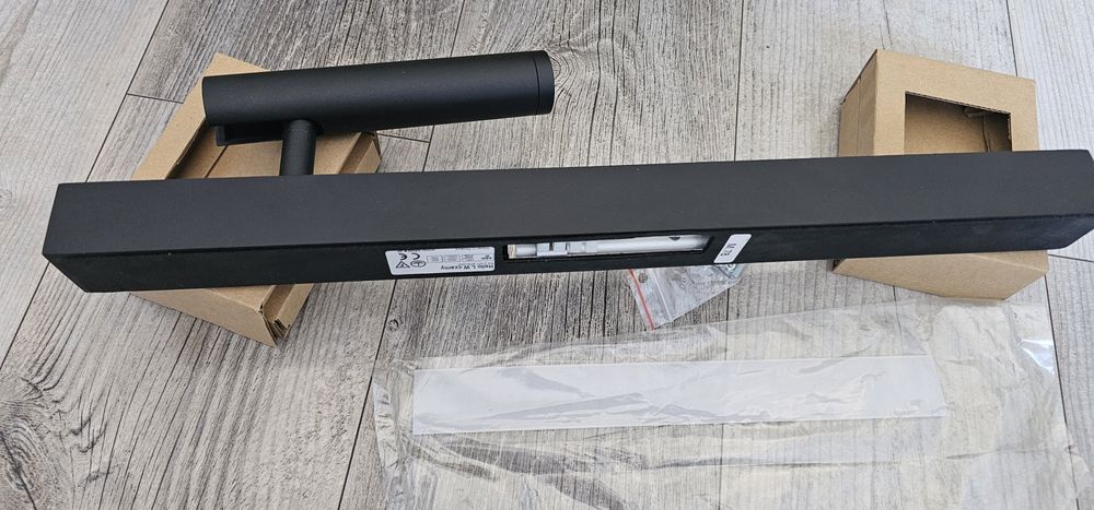 Nowoczesna lampa sufitowa LED