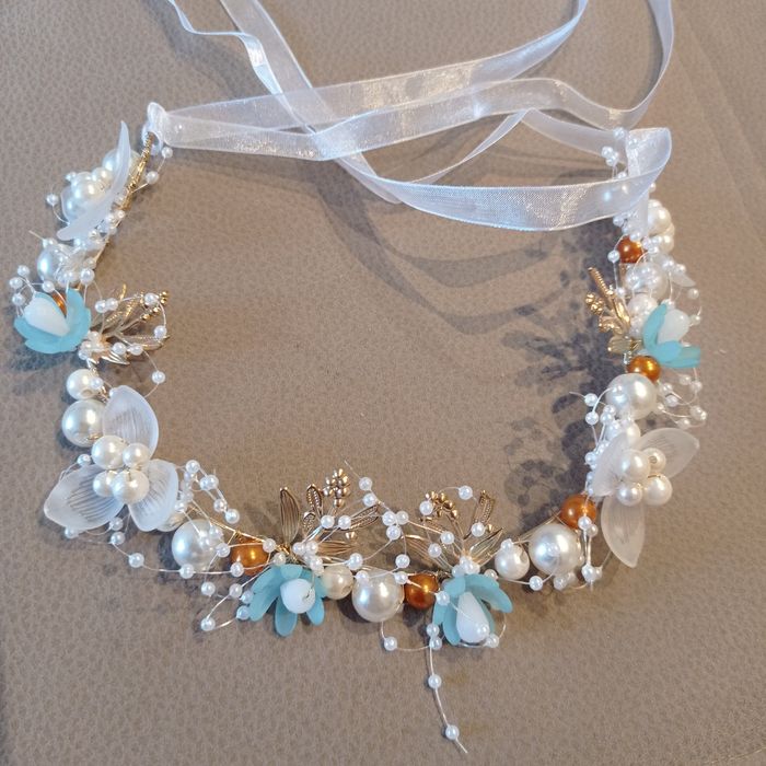 Wianek opaska kwiaty perełki komunia