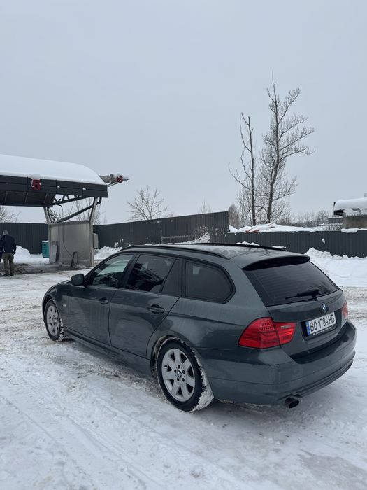 Bmw 3 series e91 2011