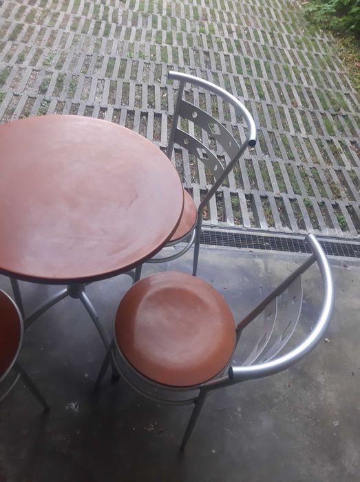Mesa e Cadeiras de Esplanada com tampo em Madeira