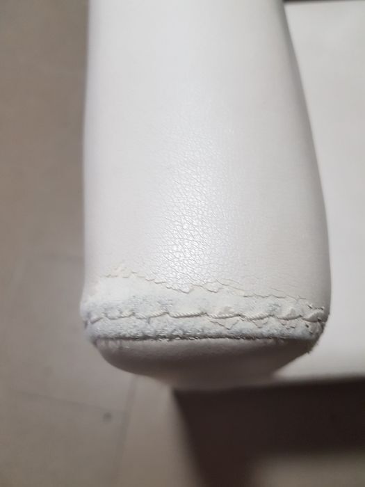 Conjunto de Mesa de sala, e cadeiras