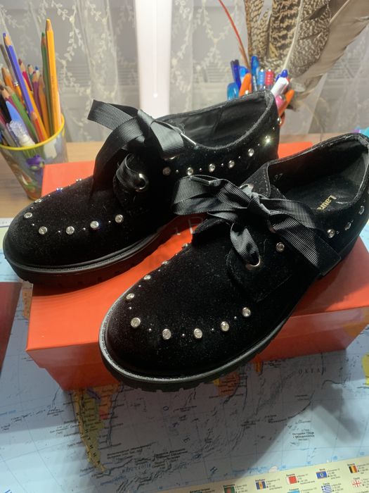 Туфлі жіночі