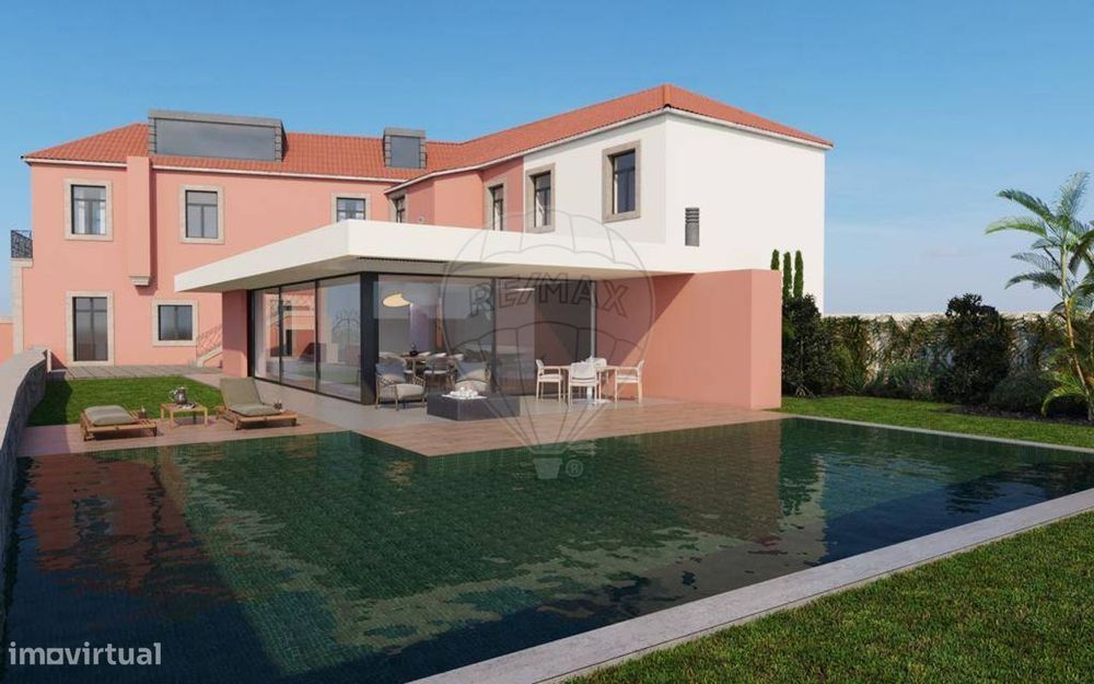 Moradia T4 para venda