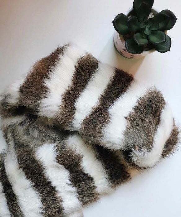 Cachecol em pêlo de coelho