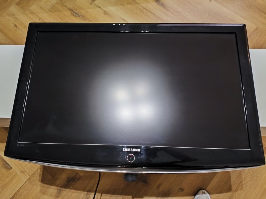 Sprzedam telewizor Samsung 40 cali - LE40R82B OKAZJA!