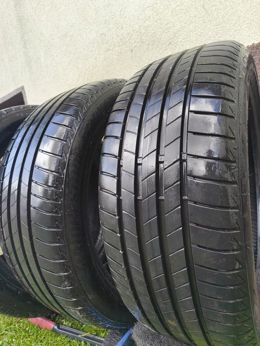 4x 235/45R18 Bridgestone Turanza 7mm lato