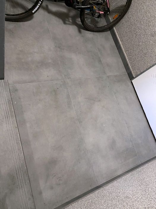 Płytki betonopodobne na schody, stopnice 100x30