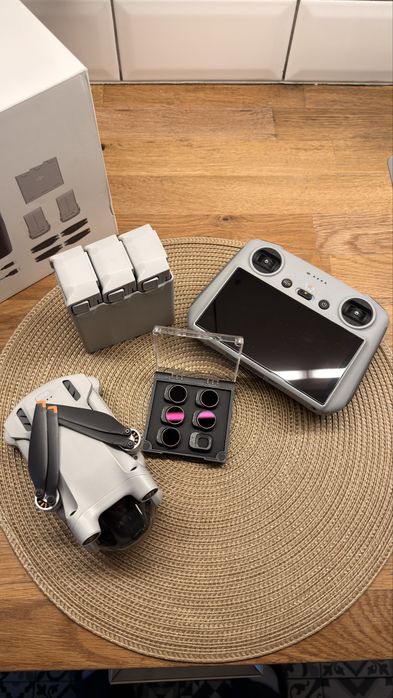 DJI mini 3 PRO Fly More Combo + Filtry ND Freeweel
